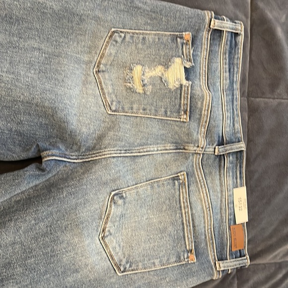 Judy blue straight fit mid rise - Picture 4 of 4